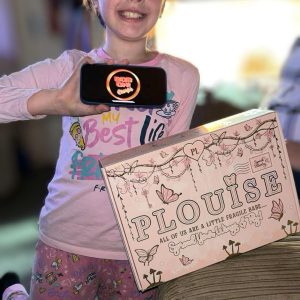 P.Louise Mystery Box - Debbie, her daughter very pleased with the prize